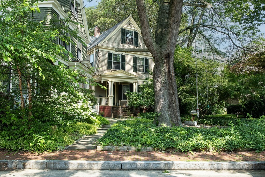 Property Photo: 62 Gorham Street MA 02138