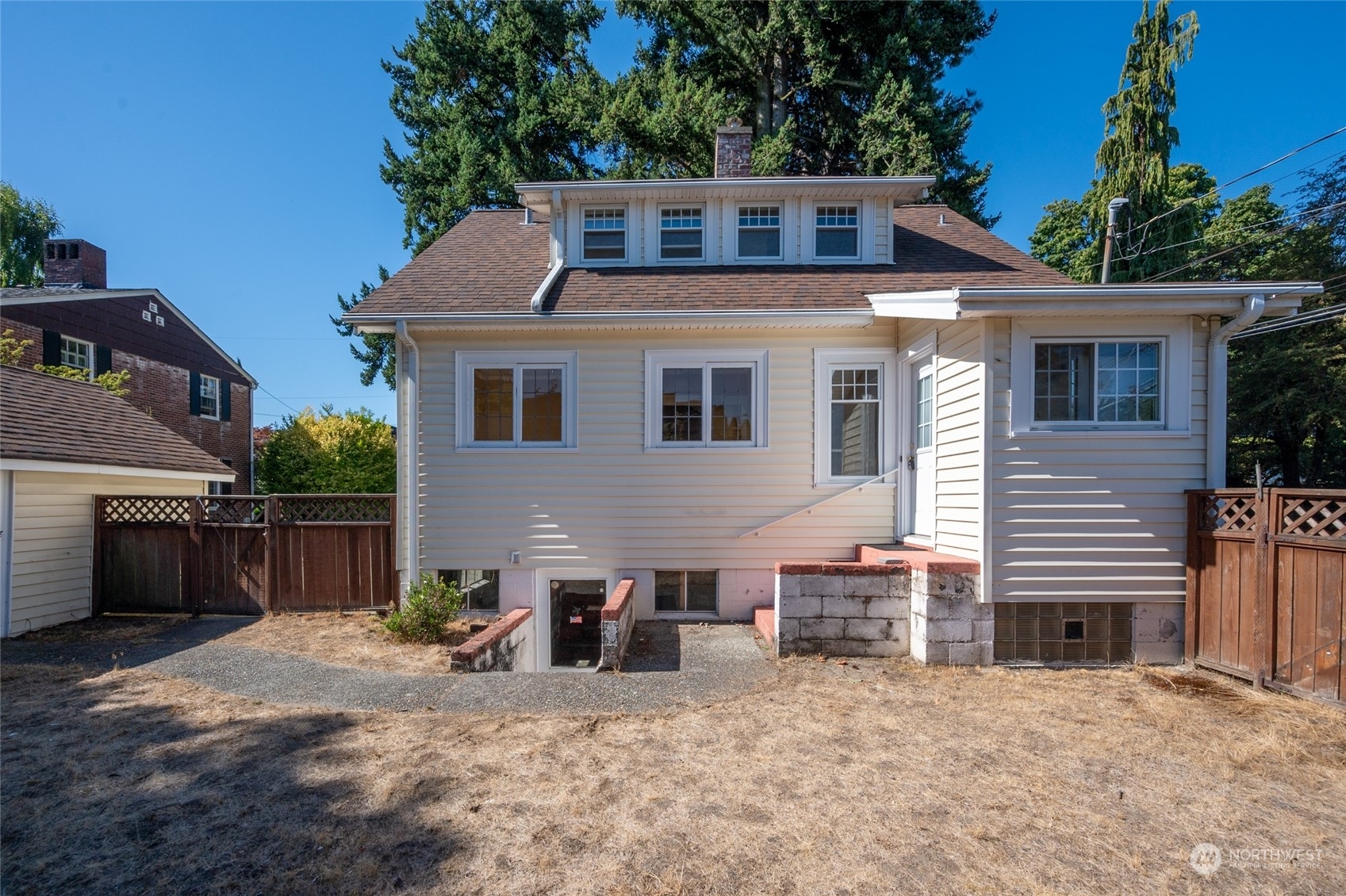 Property Photo: 8258 17th Avenue NE WA 98115