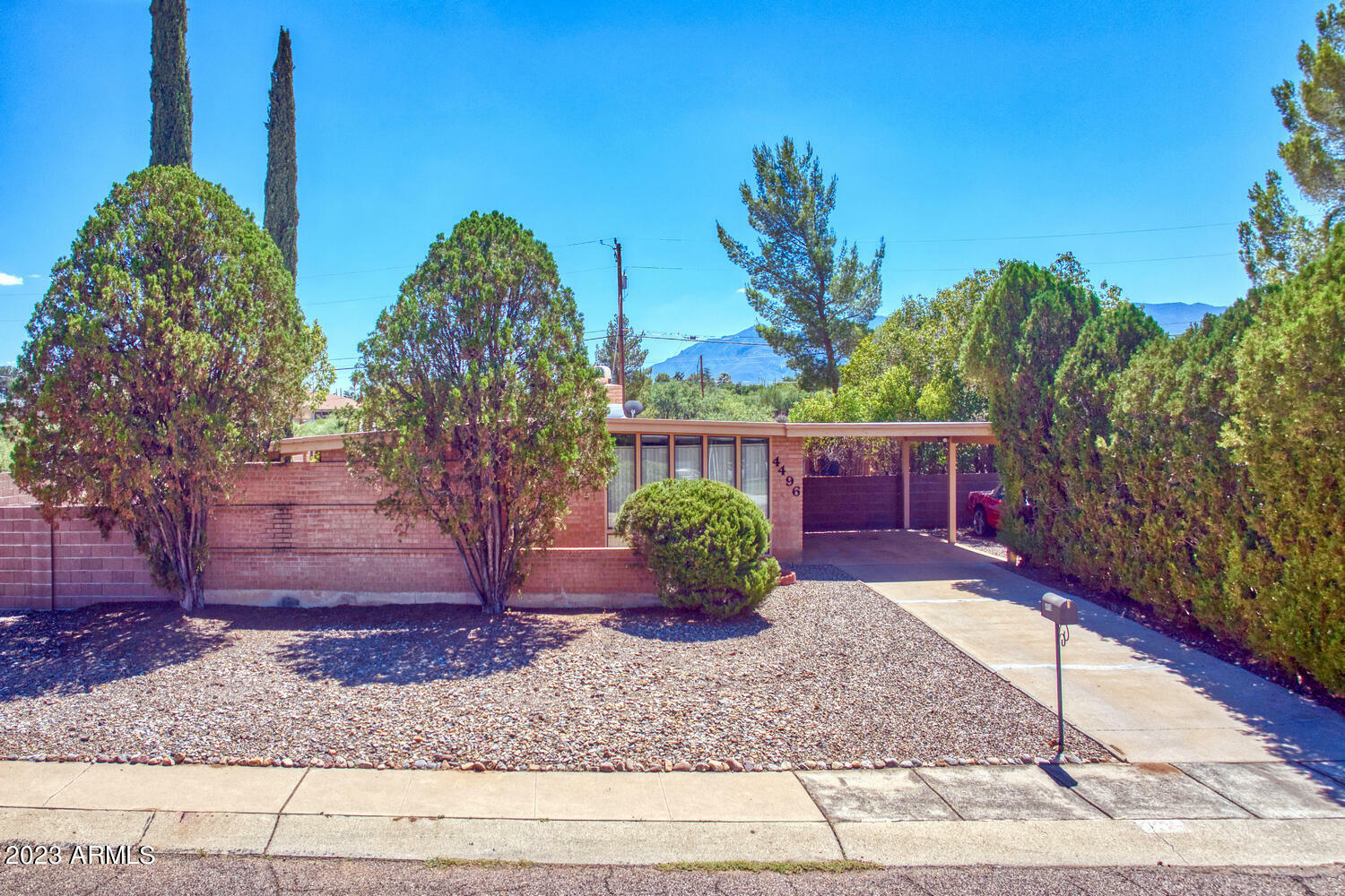 Property Photo: 4496 Pine Place AZ 85635