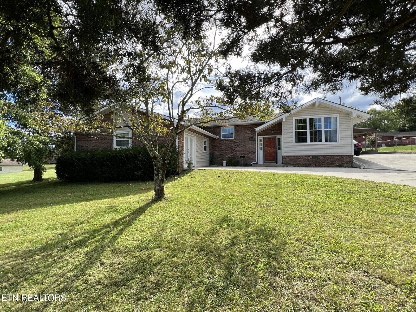 Property Photo: 150 Evans Rd TN 37757