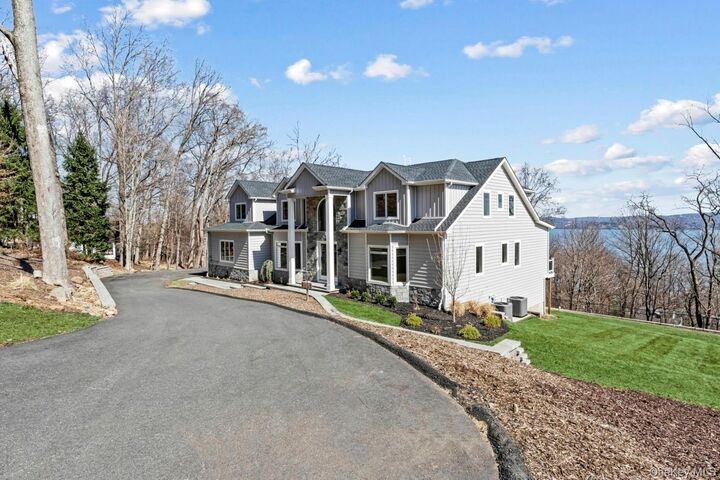 Property Photo:  199 Tweed Boulevard  NY 10960 