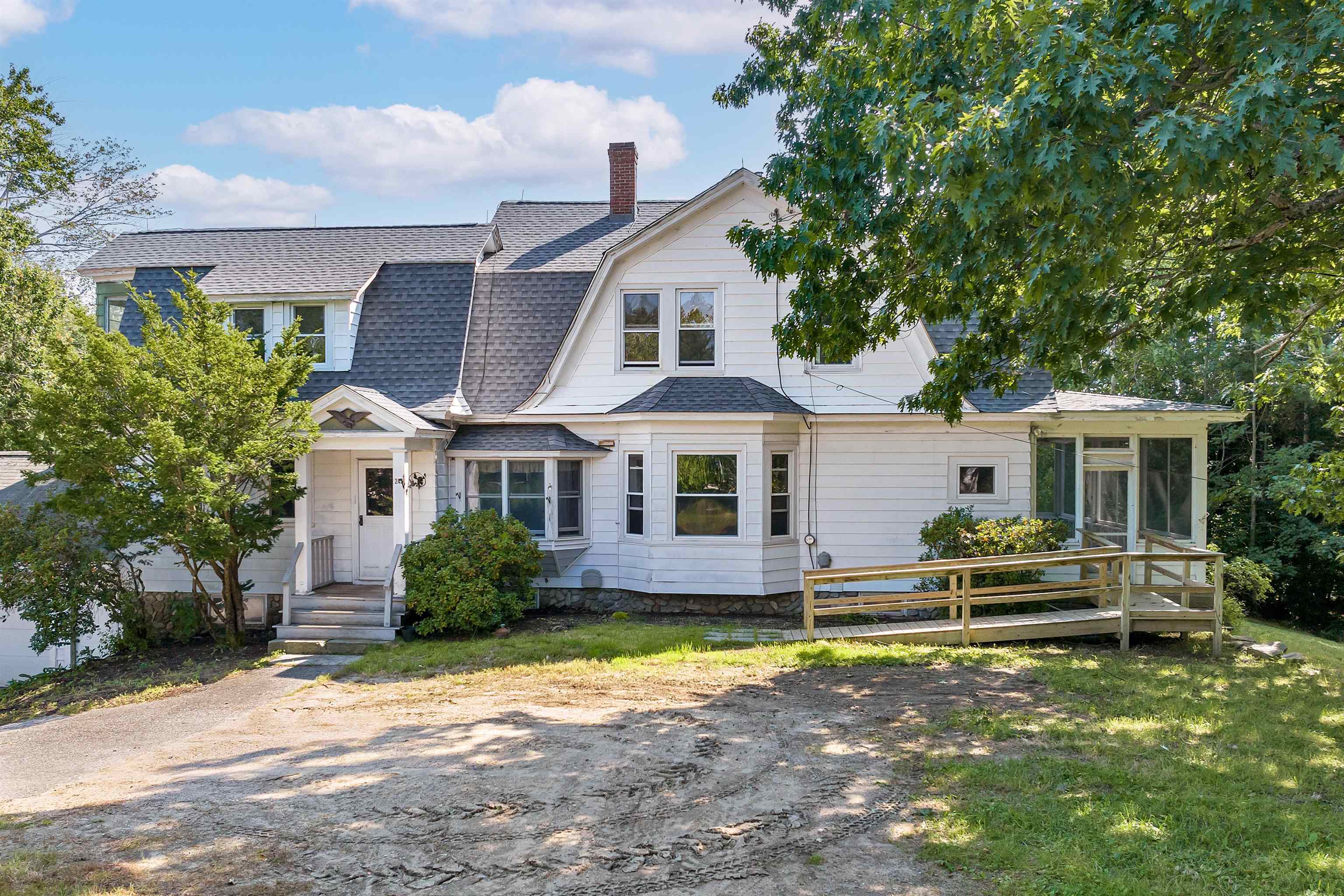 Property Photo:  245 Governor Wentworth Highway  NH 03853 