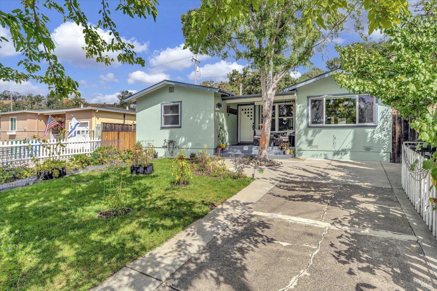 Property Photo: 582 Fernando Drive CA 94945