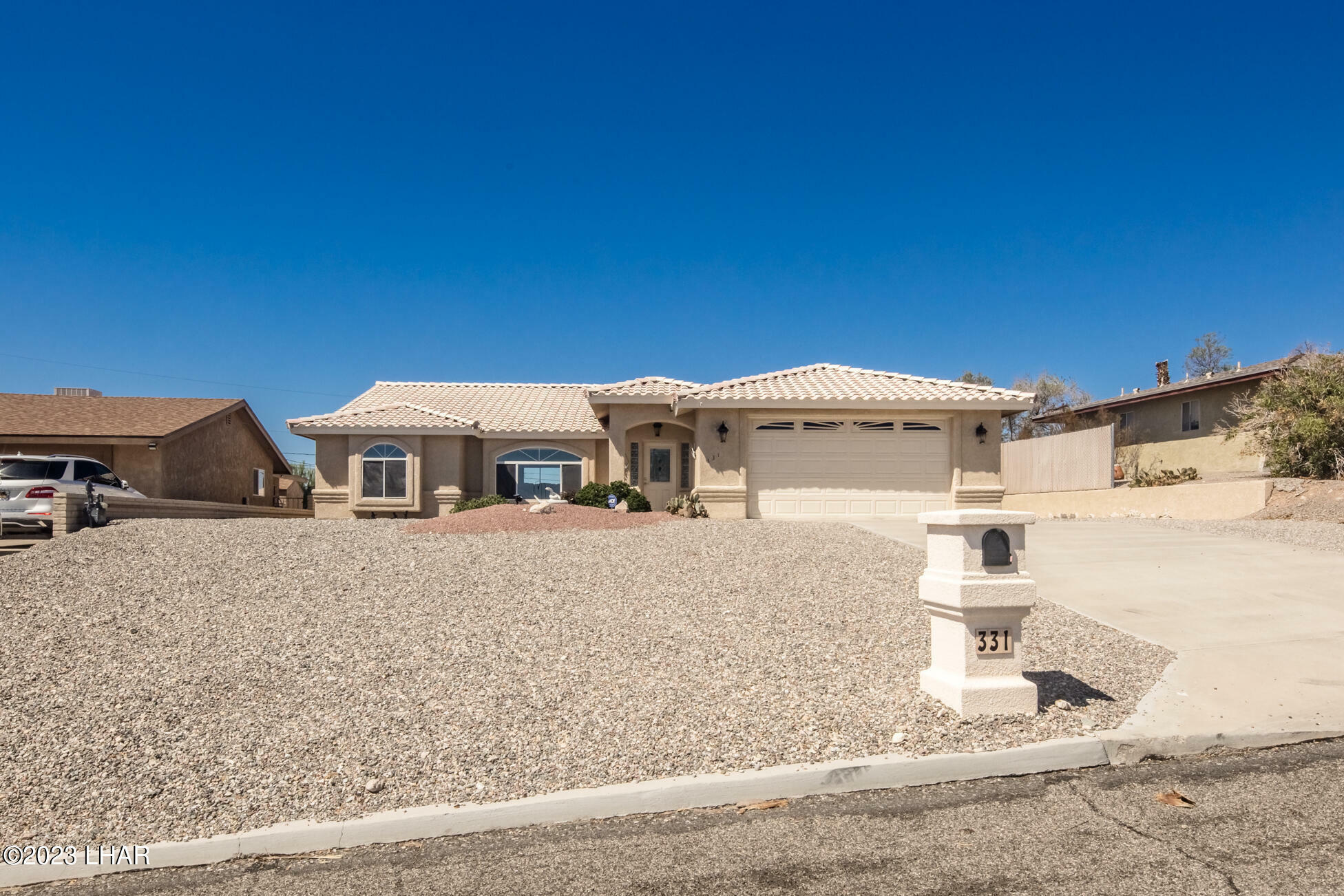 Property Photo:  331 Islander Ln  AZ 86406 