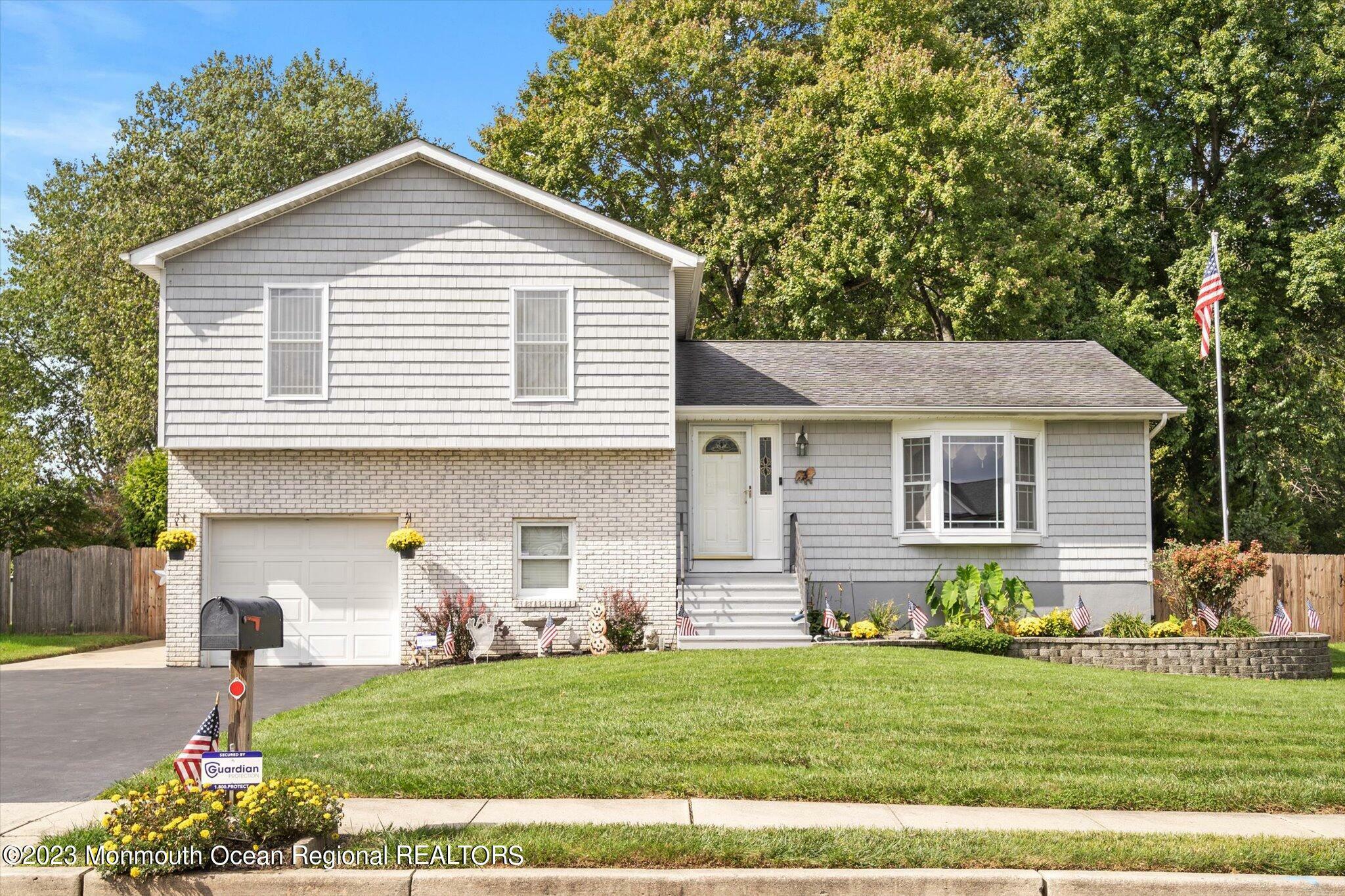3 Zelley Avenue  Hamilton NJ 08620 photo