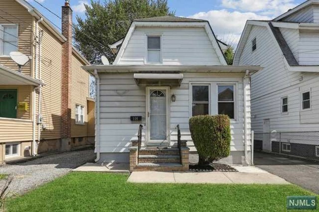 Property Photo:  154 Union Avenue  NJ 07109 