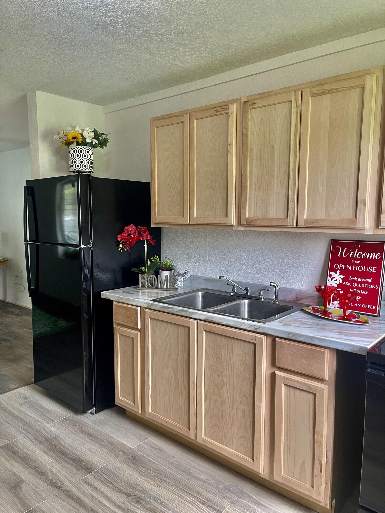 Property Photo:  3001 Carver Street  FL 34947 