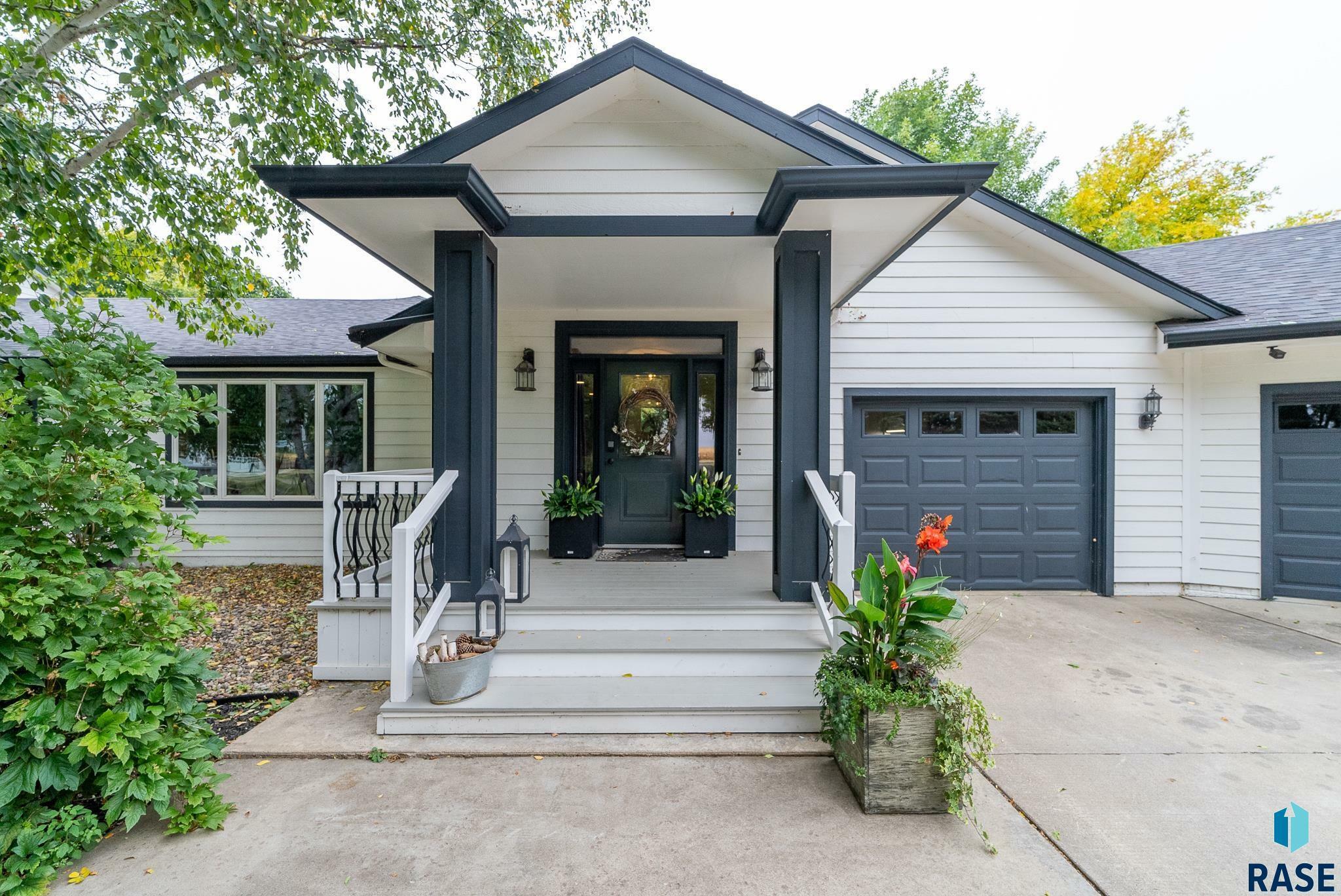 Property Photo: 47973 Wildflower Pl SD 57032