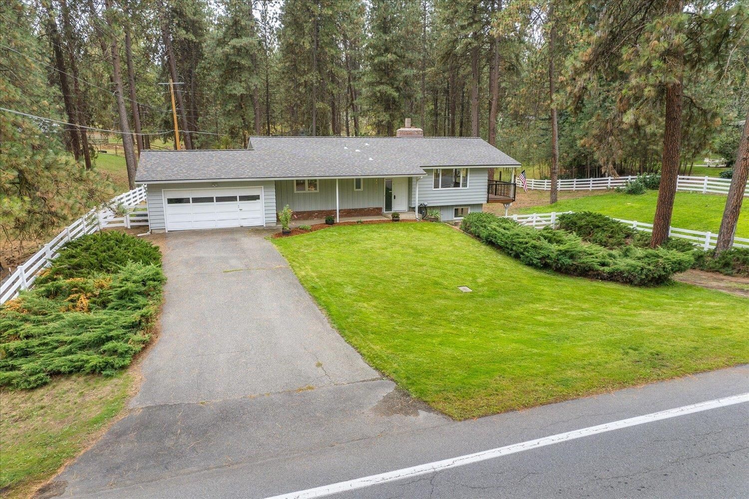 Property Photo:  10206 E 44th Ave  WA 99206 
