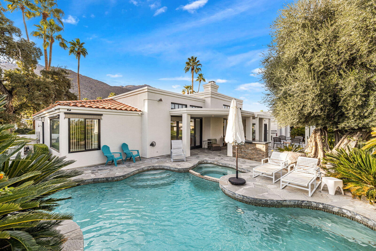 Property Photo:  2300 S Calle Palo Fierro  CA 92264 