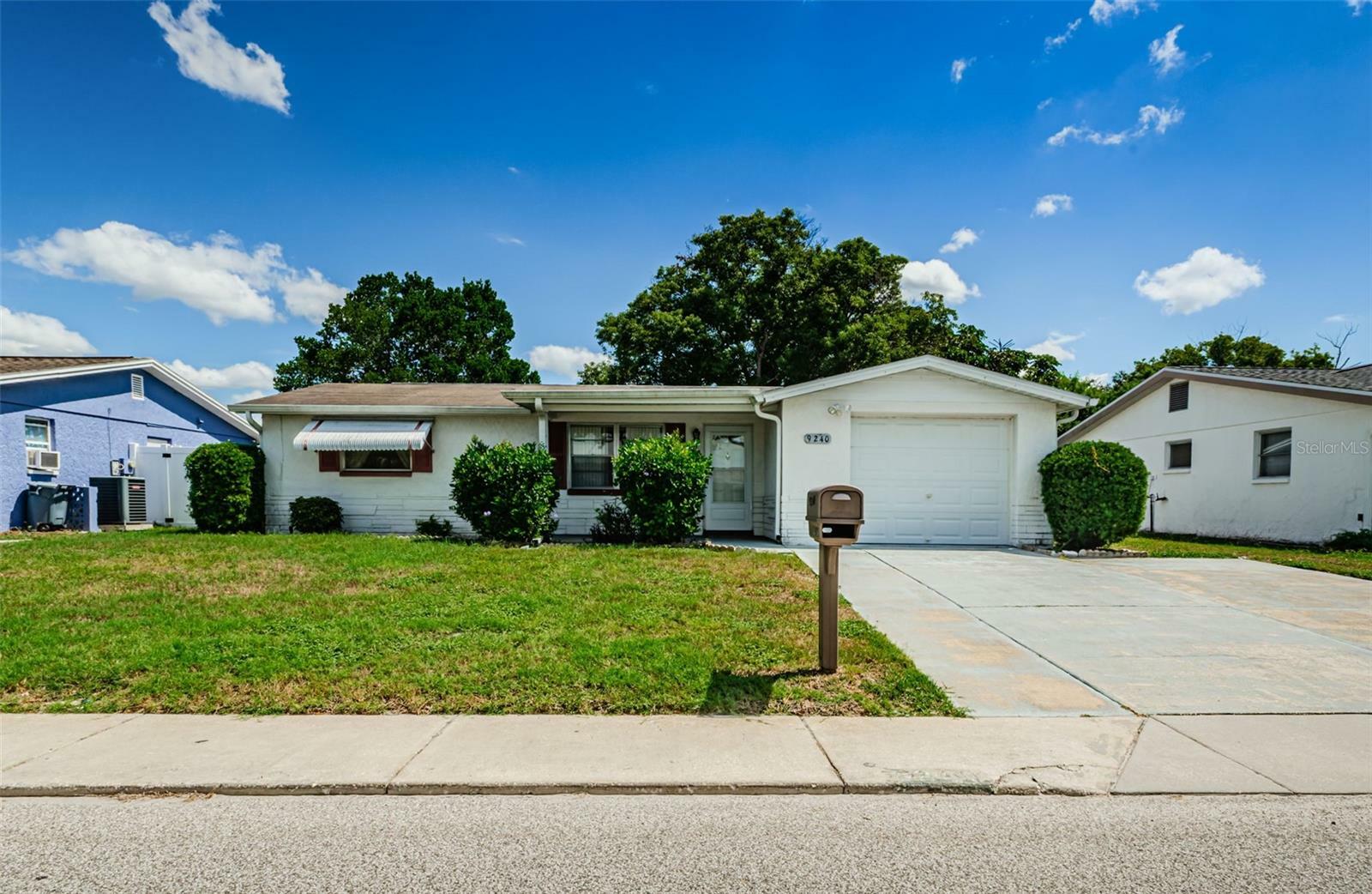 Property Photo: 9240 Lido Lane FL 34668