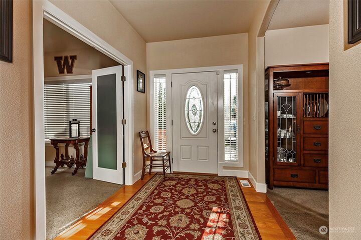 Property Photo: 7811 277th Street E WA 98338