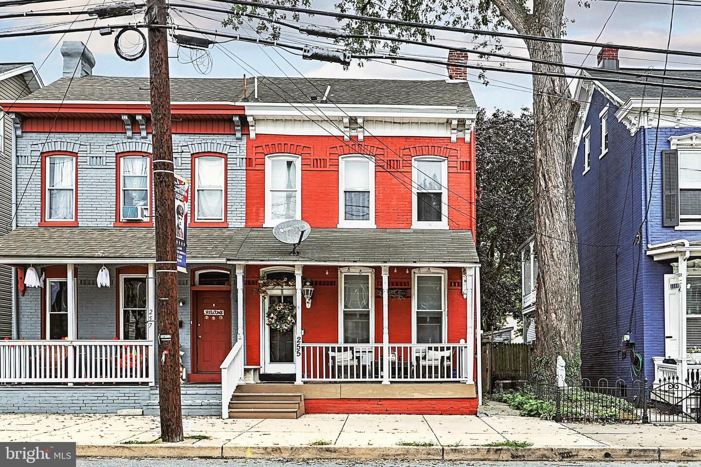 Property Photo:  255 N 3rd Street  PA 17512 