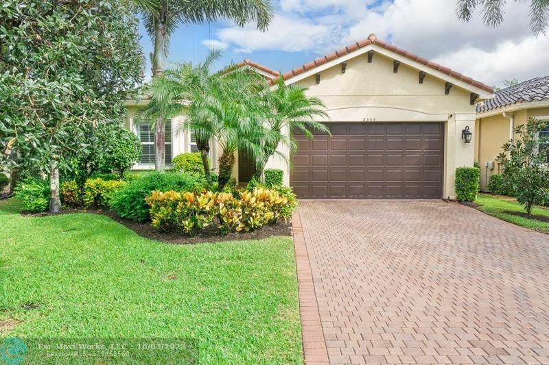 Property Photo:  8303 Serena Creek Ave  FL 33473 