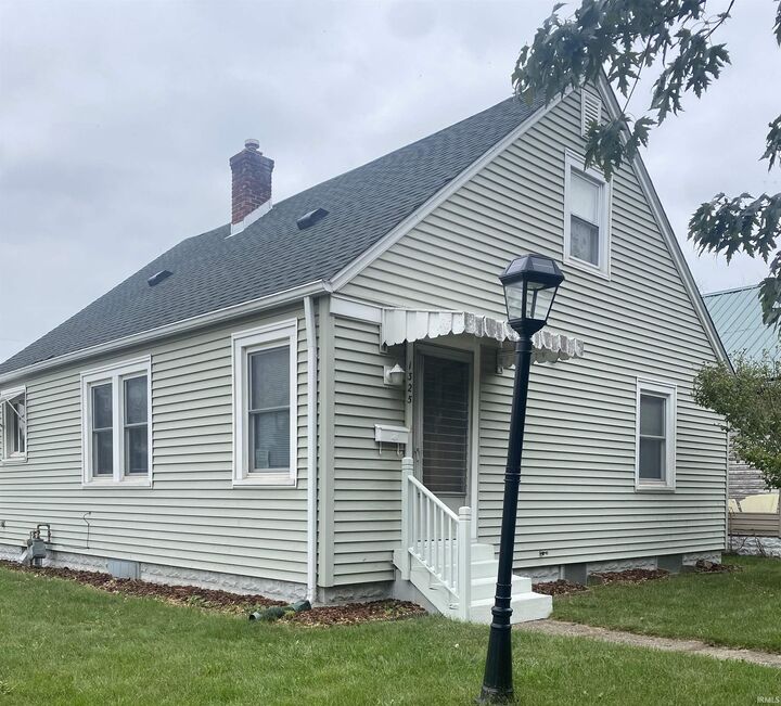 1325 W Dubail Street  South Bend IN 46113 photo