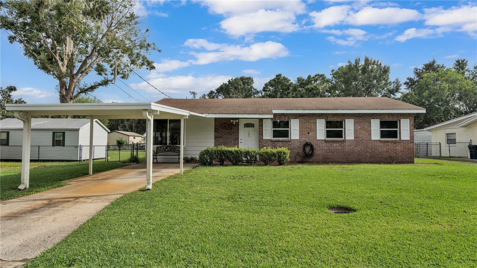 Property Photo:  105 Sevilla Street  FL 33823 