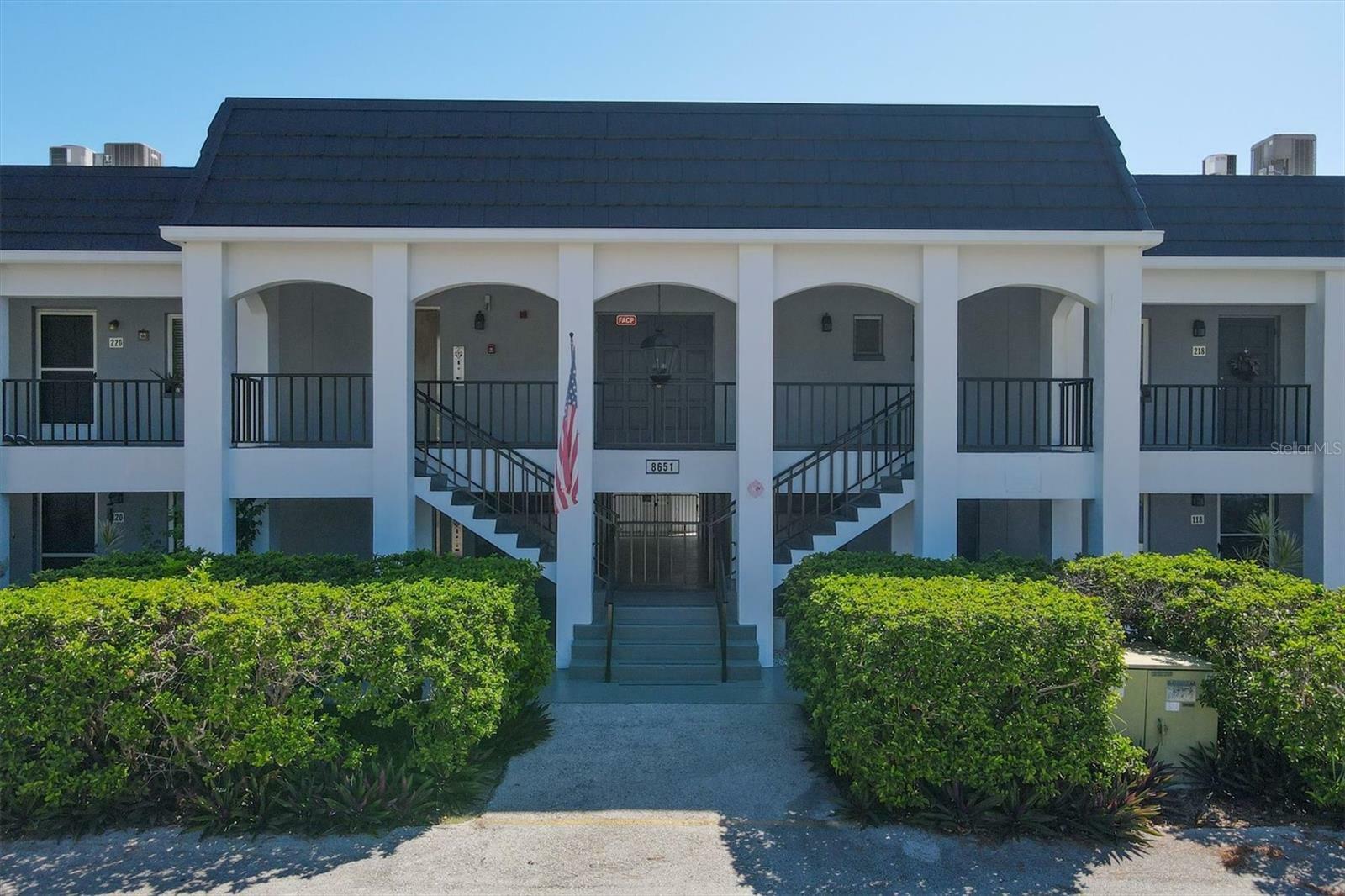 Property Photo:  8651 10th Street N 204  FL 33702 