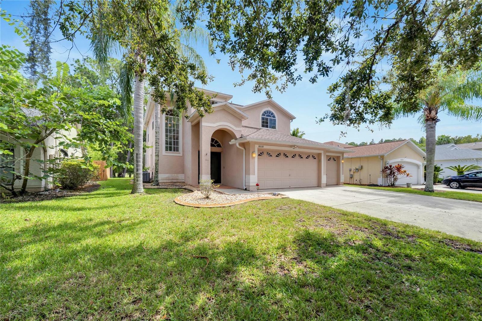 Property Photo:  16018 Shinnecock Drive  FL 33556 