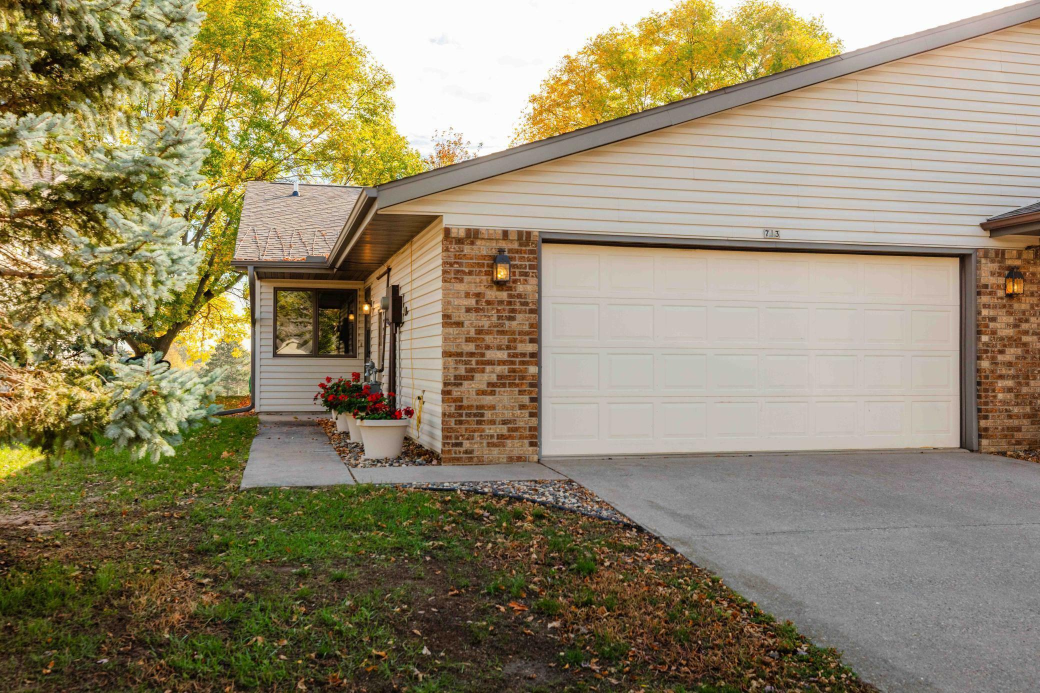 Property Photo:  713 Pondhurst Circle  WI 54001 