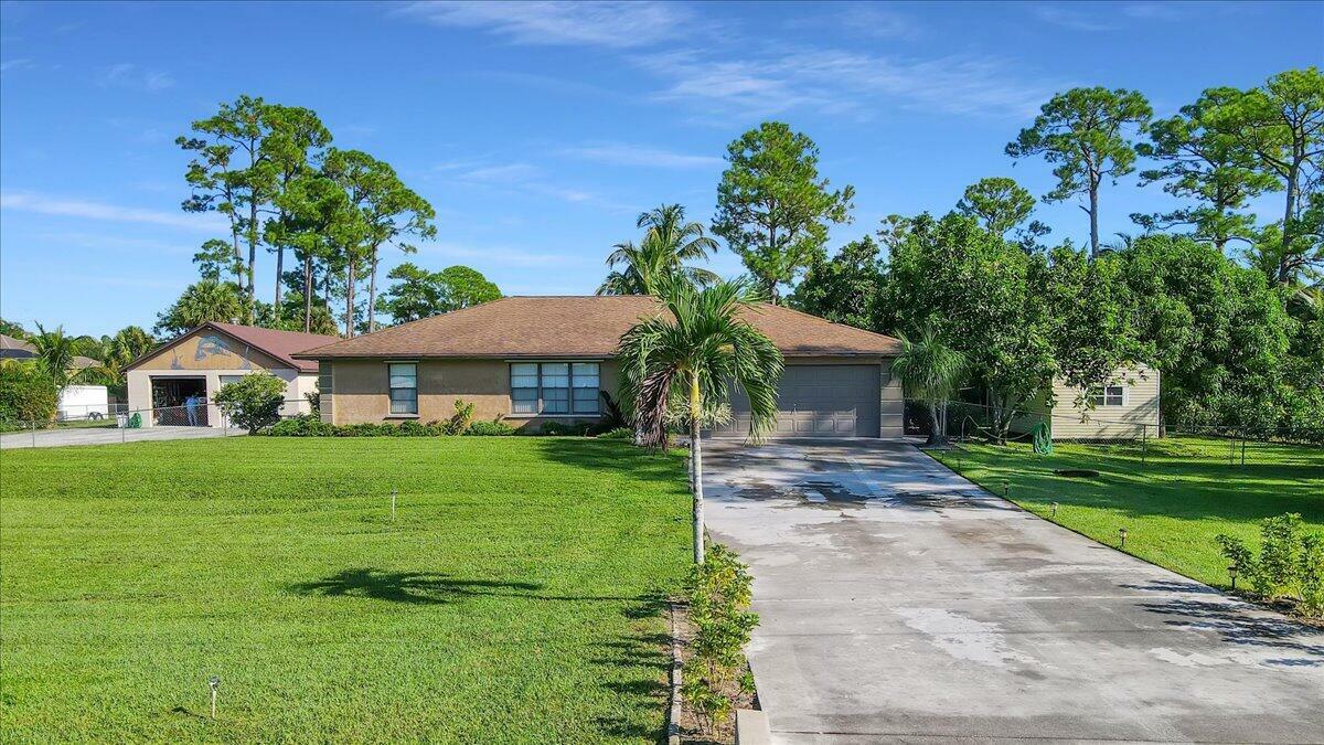 Property Photo:  16745 E Burns Drive  FL 33470 