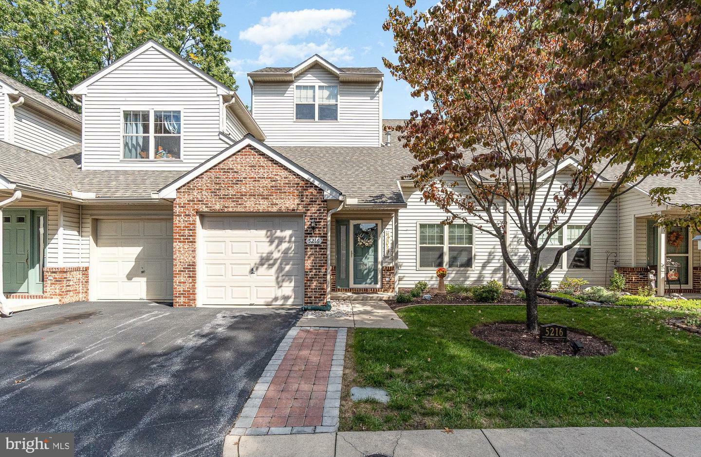5216 Cobblestone Drive  Mechanicsburg PA 17055 photo