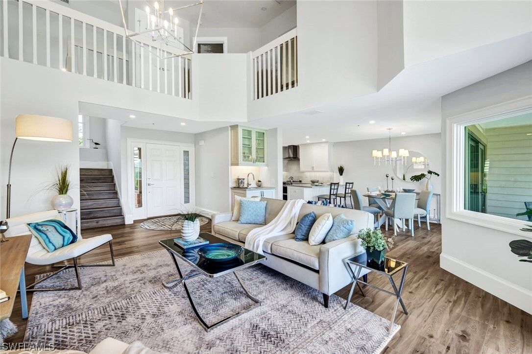 Property Photo:  563 Park Shore Drive G-2  FL 34103 