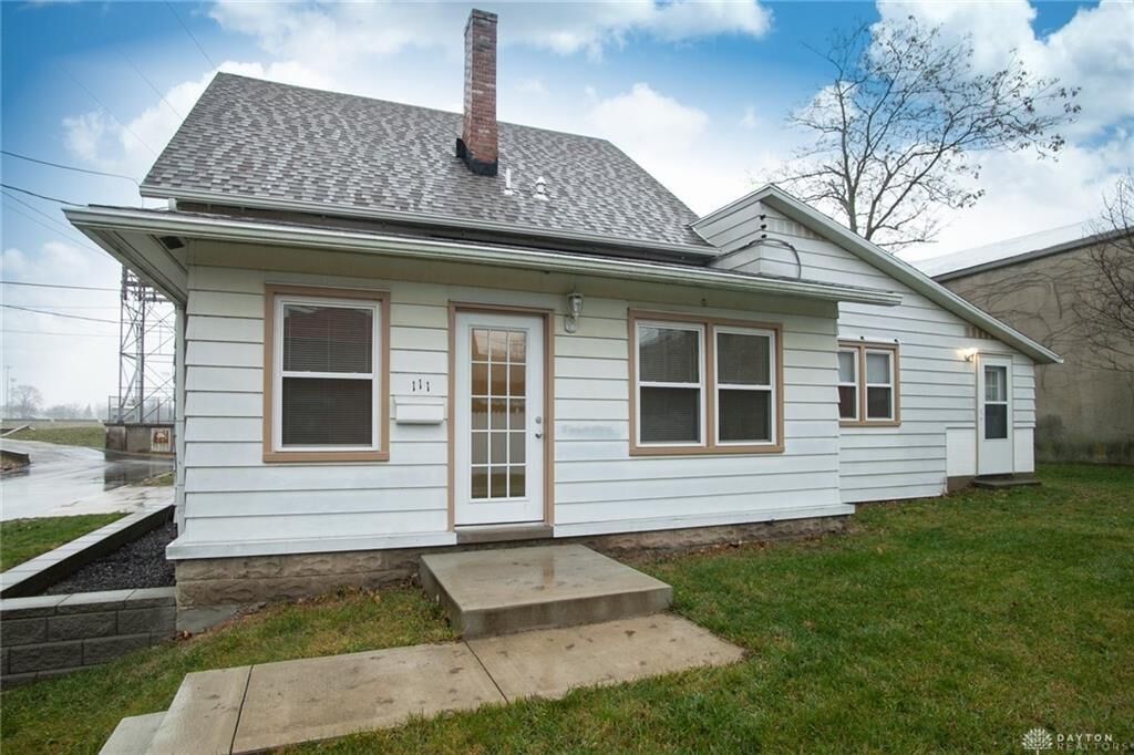 Property Photo: 111 N Mulberry Street OH 45373
