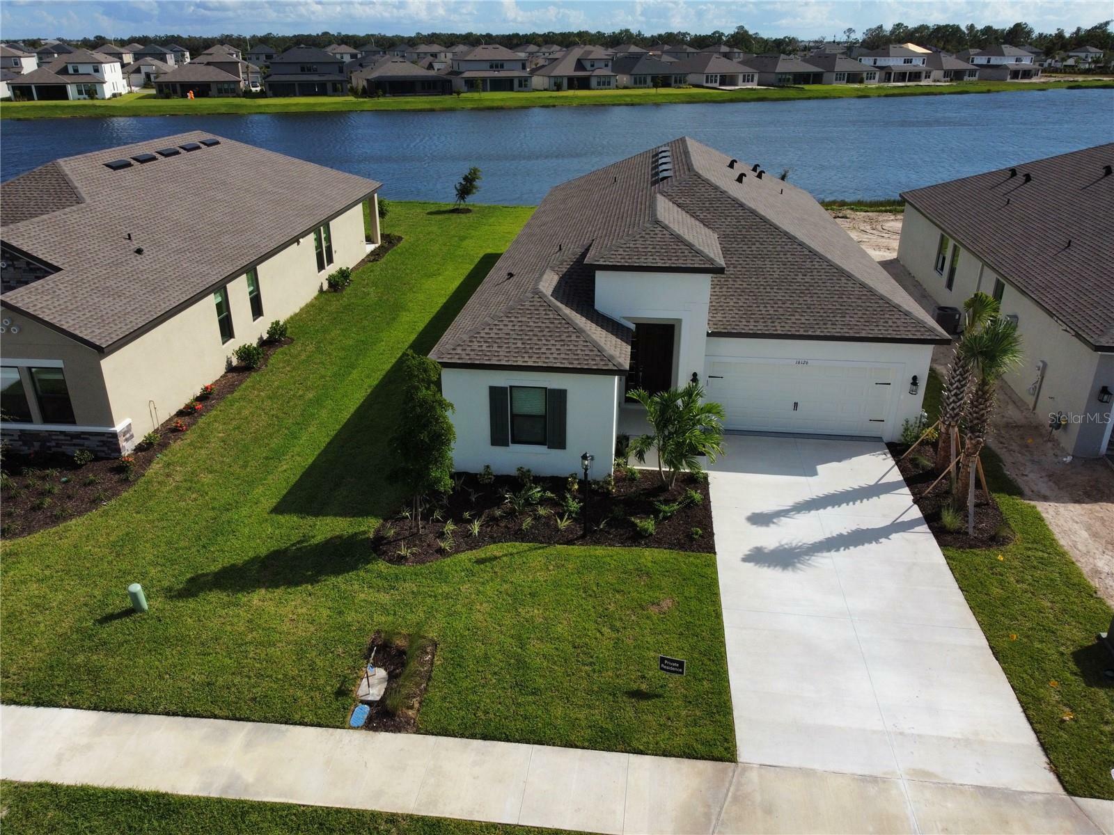 Property Photo:  16126 Culpepper Drive  FL 34211 