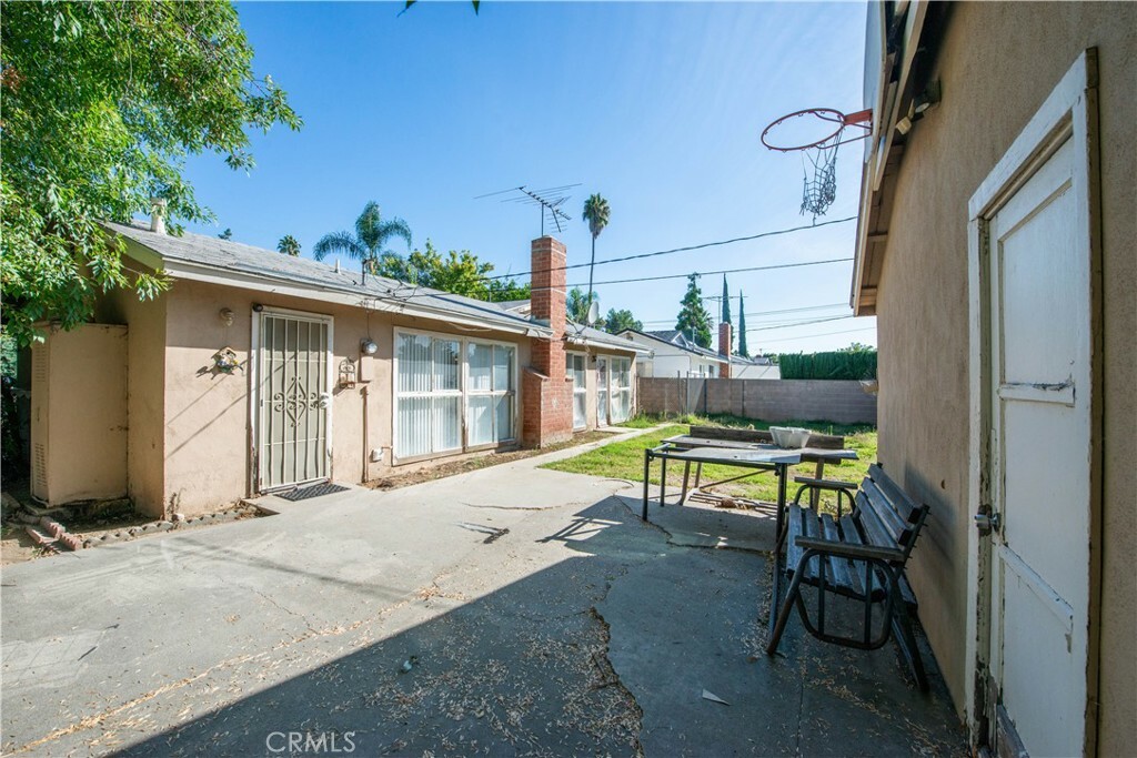 Property Photo:  22956 Roscoe Boulevard  CA 91304 