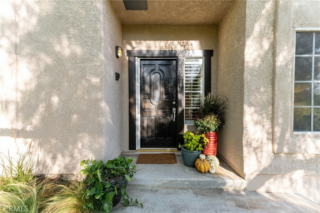 Property Photo:  9130 Grundy Lane  CA 91311 