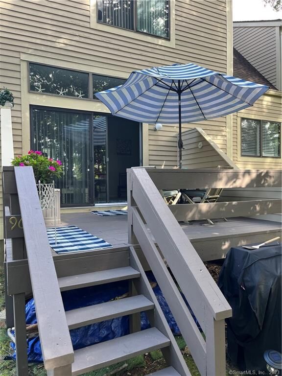 Property Photo: 96 Sandy Point Road 96 CT 06475