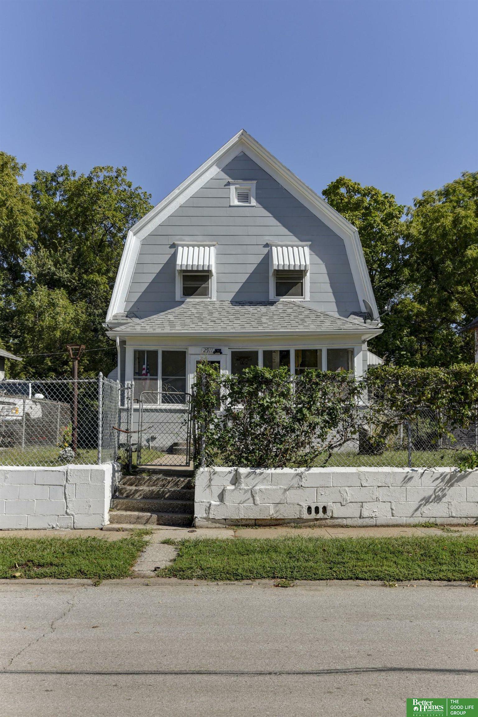 Property Photo:  2911 N 26th Street  NE 68111 