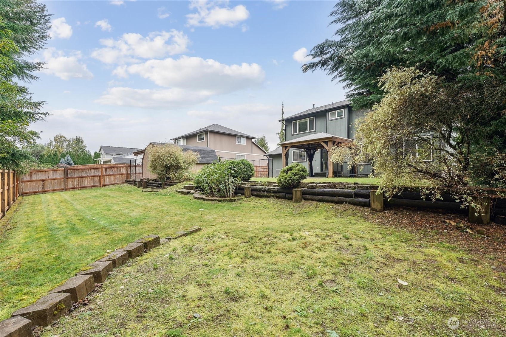 Property Photo:  20402 127th St Ct E  WA 98391 