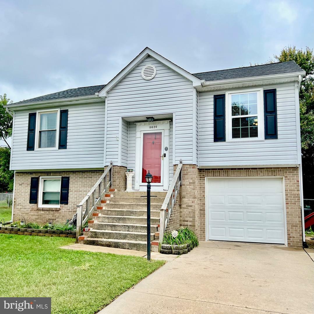 Property Photo:  10626 Bent Tree Drive  VA 22407 