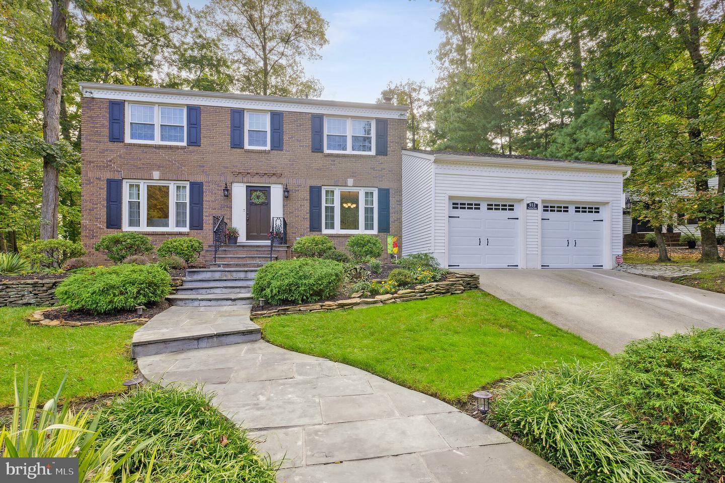 Property Photo:  913 Francine Drive  NJ 08003 