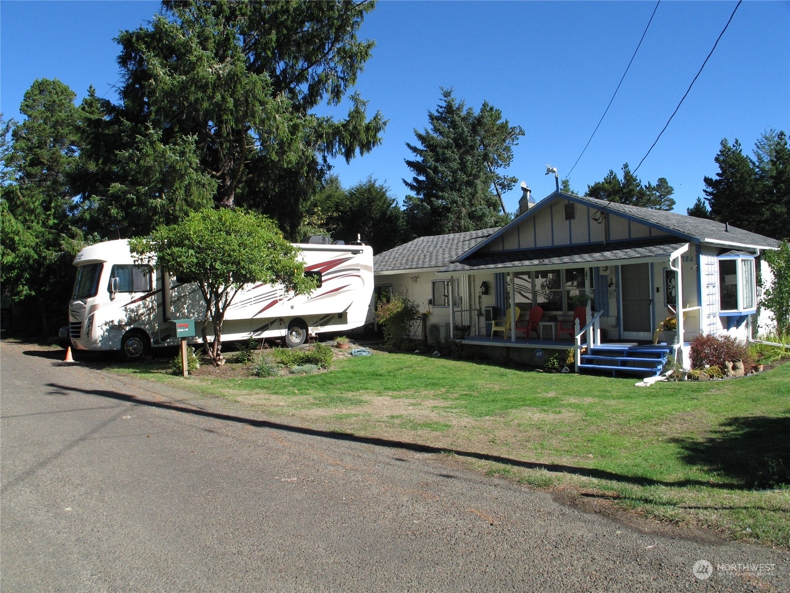 Property Photo:  27722 L Place  WA 98640 