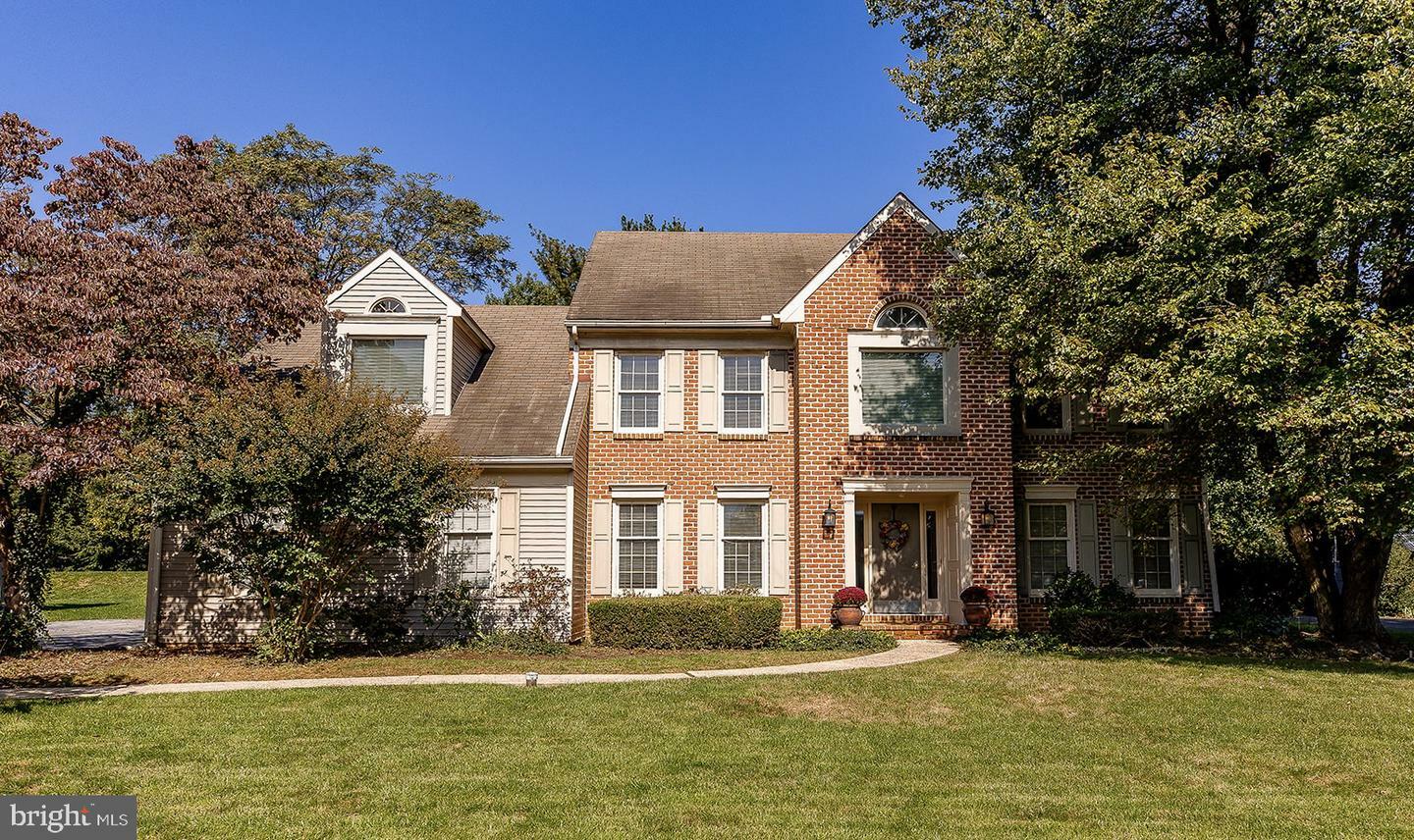 Property Photo: 2948 Brookfield Road PA 17601