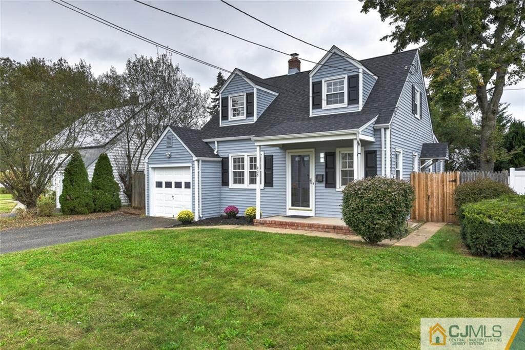 Property Photo:  408 Fairview Avenue  NJ 08846 