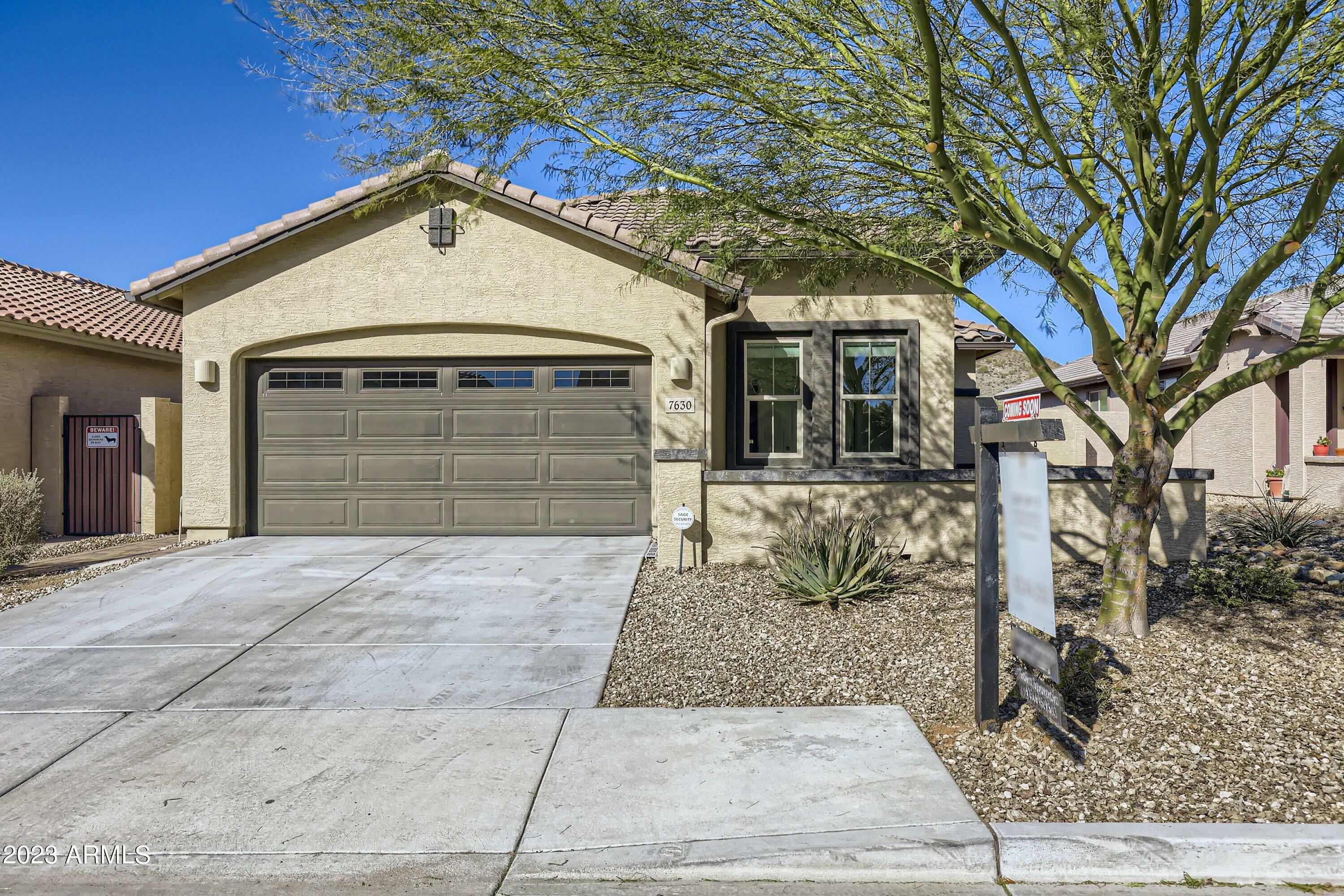 Property Photo:  7630 W Fetlock Trail  AZ 85383 