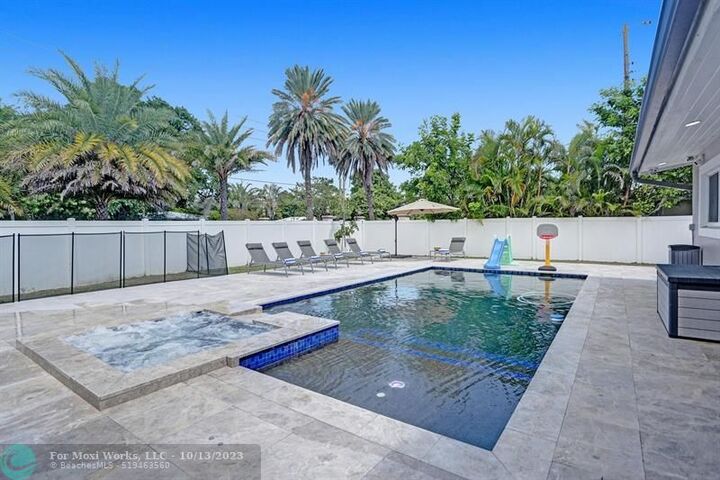 2300 NE 13th St  Pompano Beach FL 33062 photo