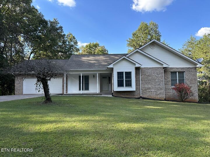 2050 Littleton Drive  Loudon TN 37774 photo