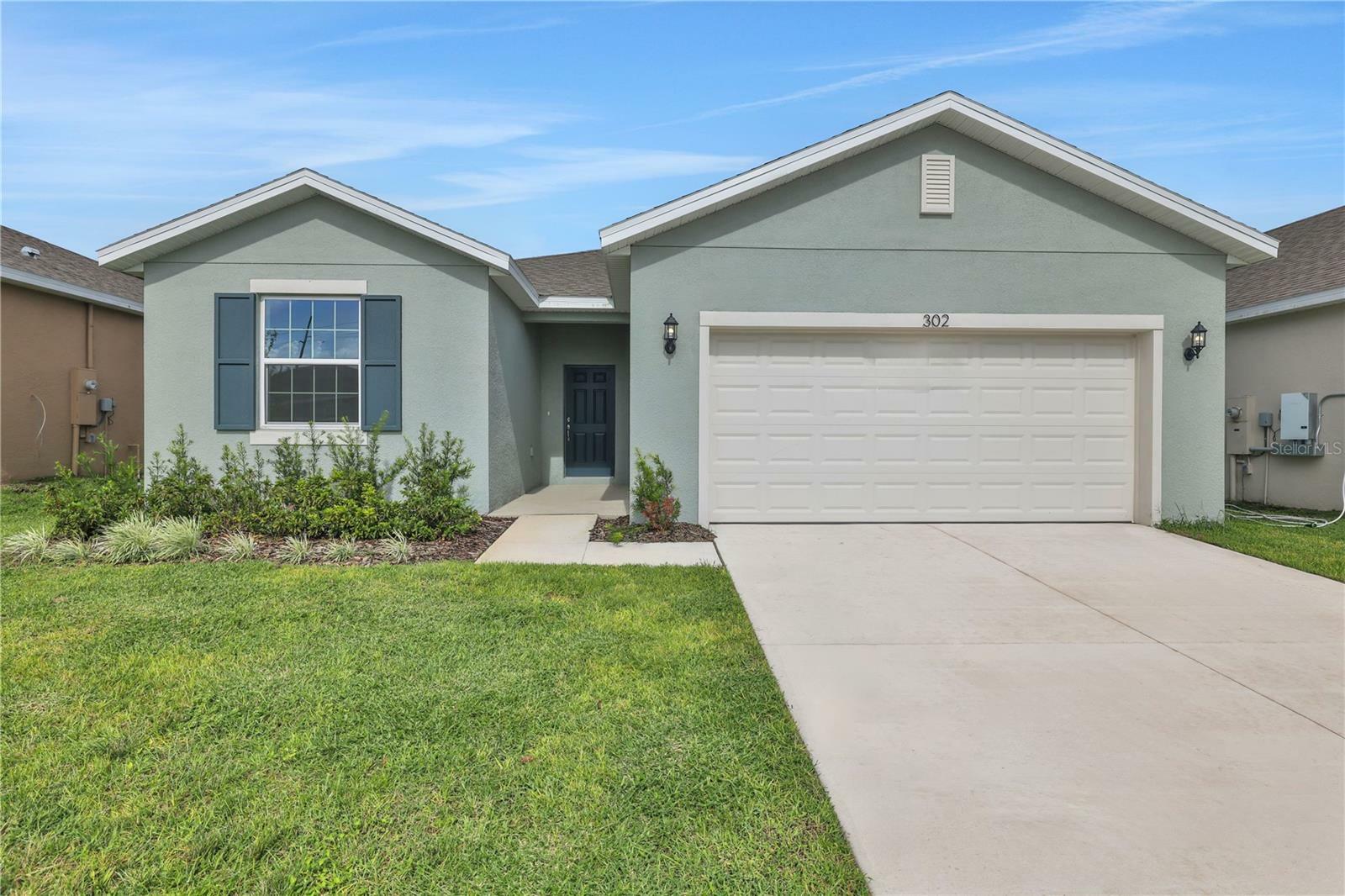 Property Photo: 302 Bottle Brush Drive FL 33844