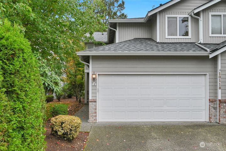 Property Photo:  10118 6th Drive SE A  WA 98208 
