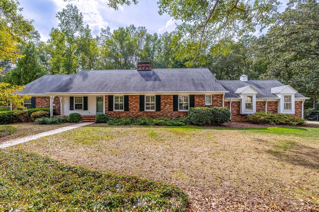 Property Photo:  140 Fernbrook Circle  SC 29307 