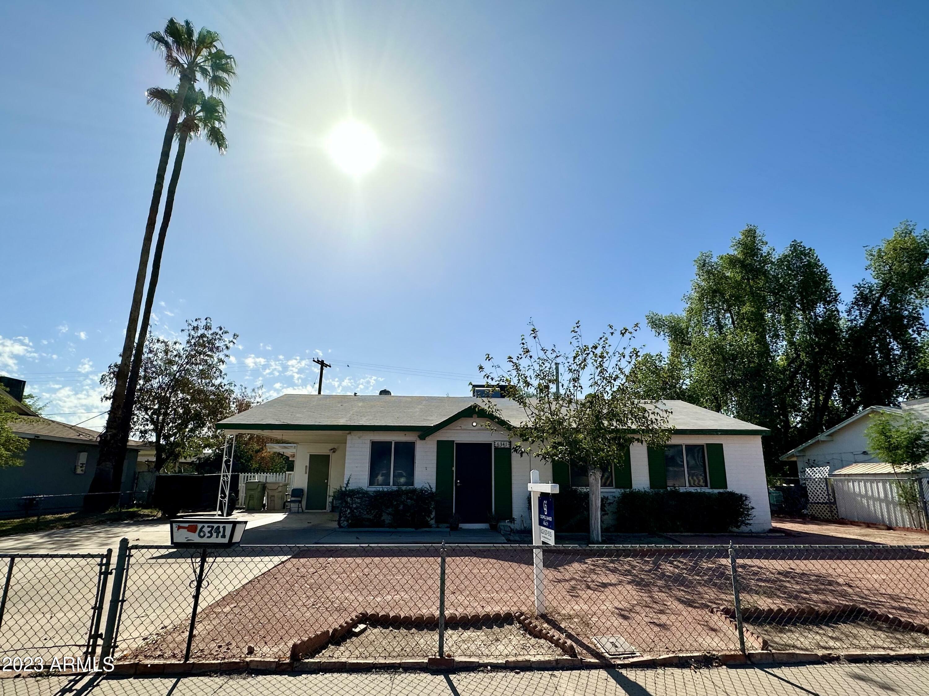 Property Photo: 6341 W Keim Drive AZ 85301