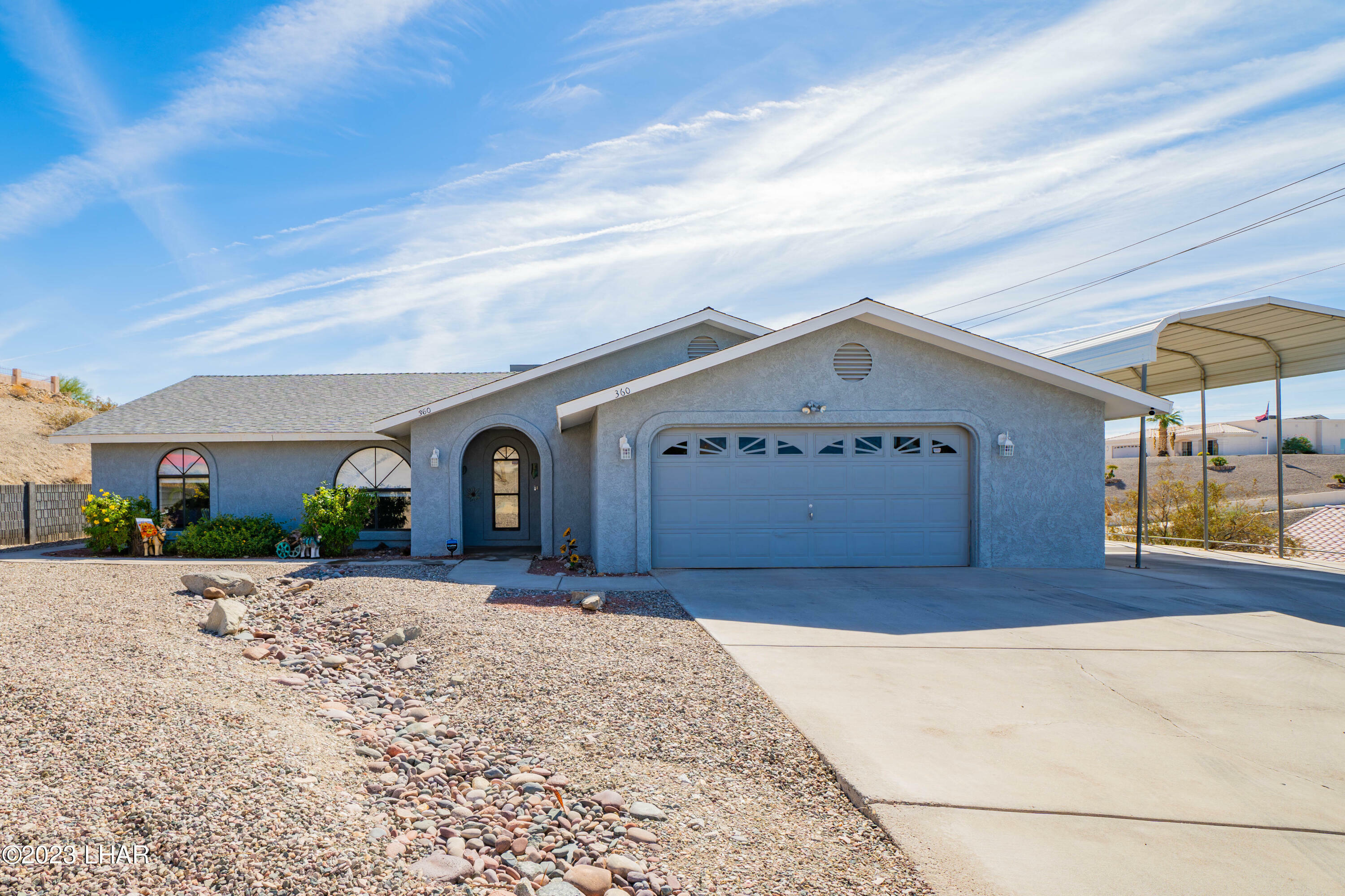 Property Photo:  360 Stallion Ln  AZ 86404 