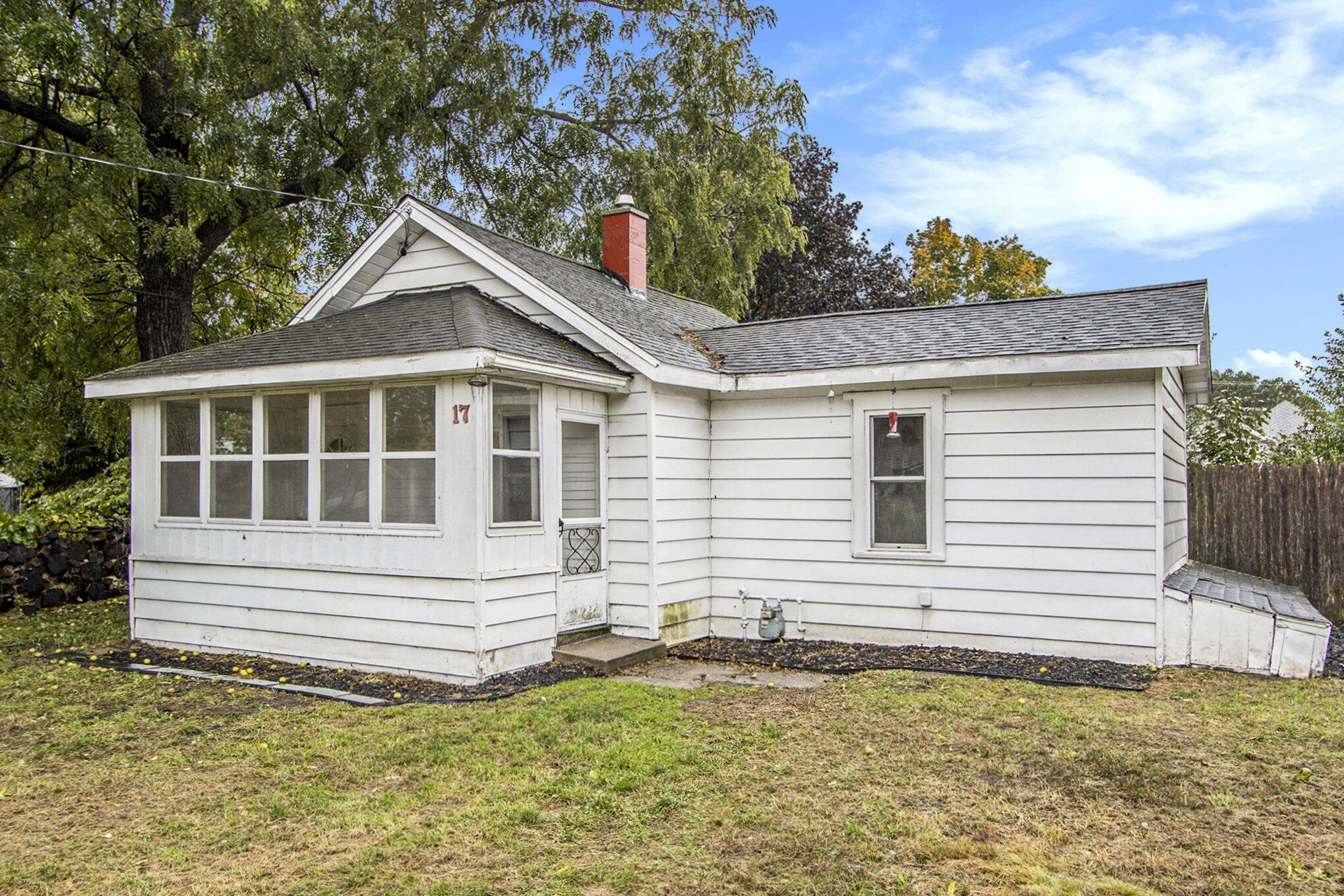 Property Photo:  17 Maxwell Avenue  MI 49014 