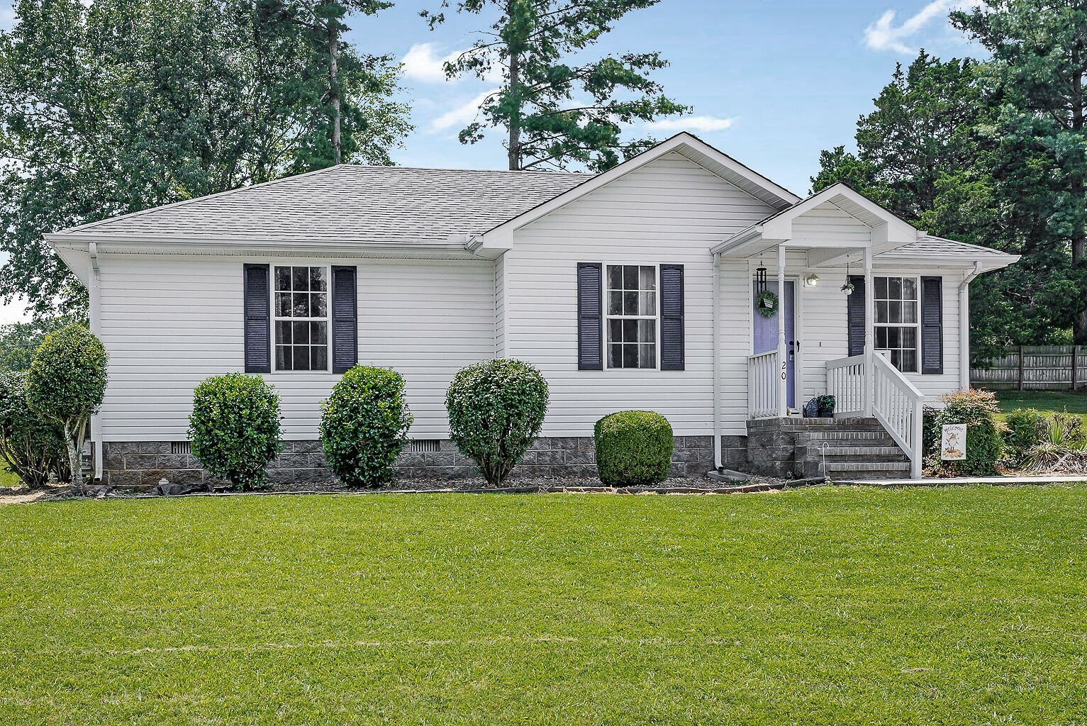 Property Photo:  209 Willow Way  TN 37110 