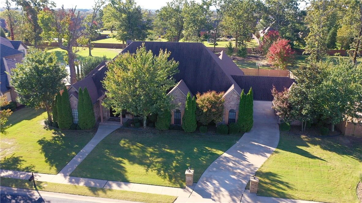 Property Photo:  1605 Park Ridge  AR 72718 