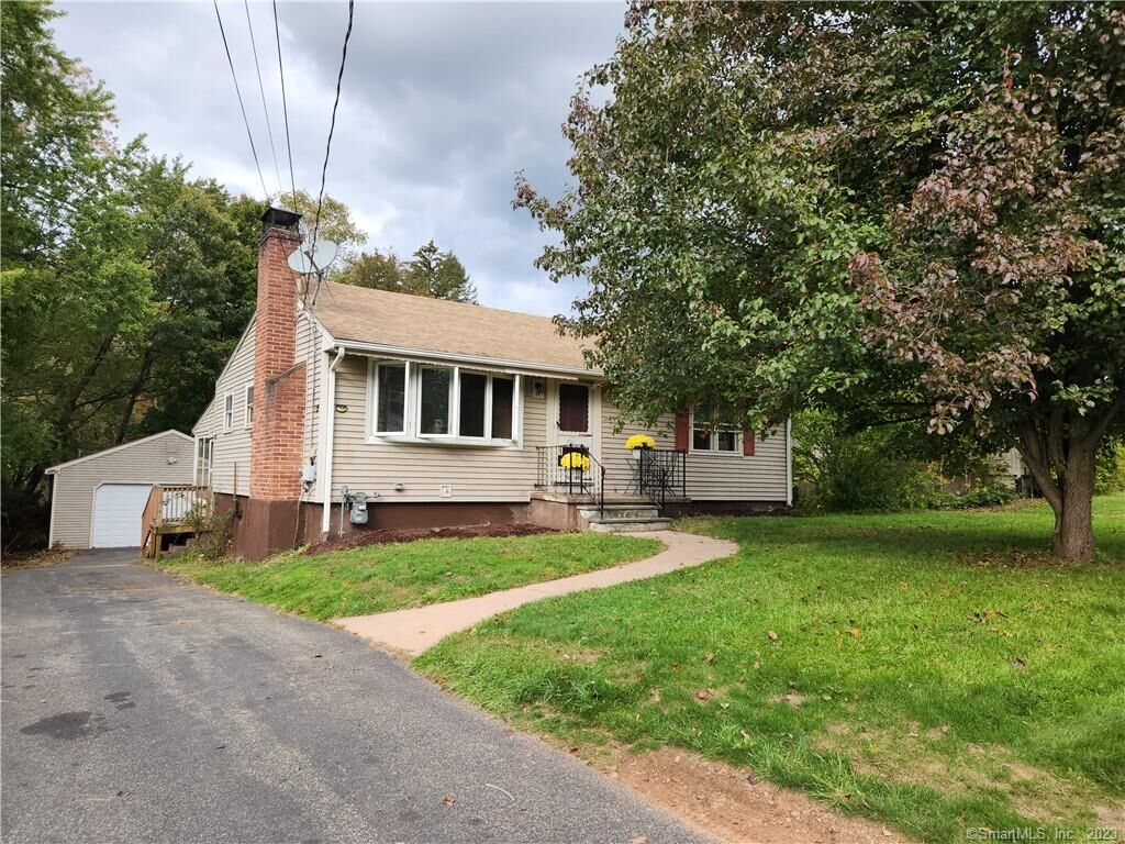 Property Photo:  17 Charles Street  CT 06489 